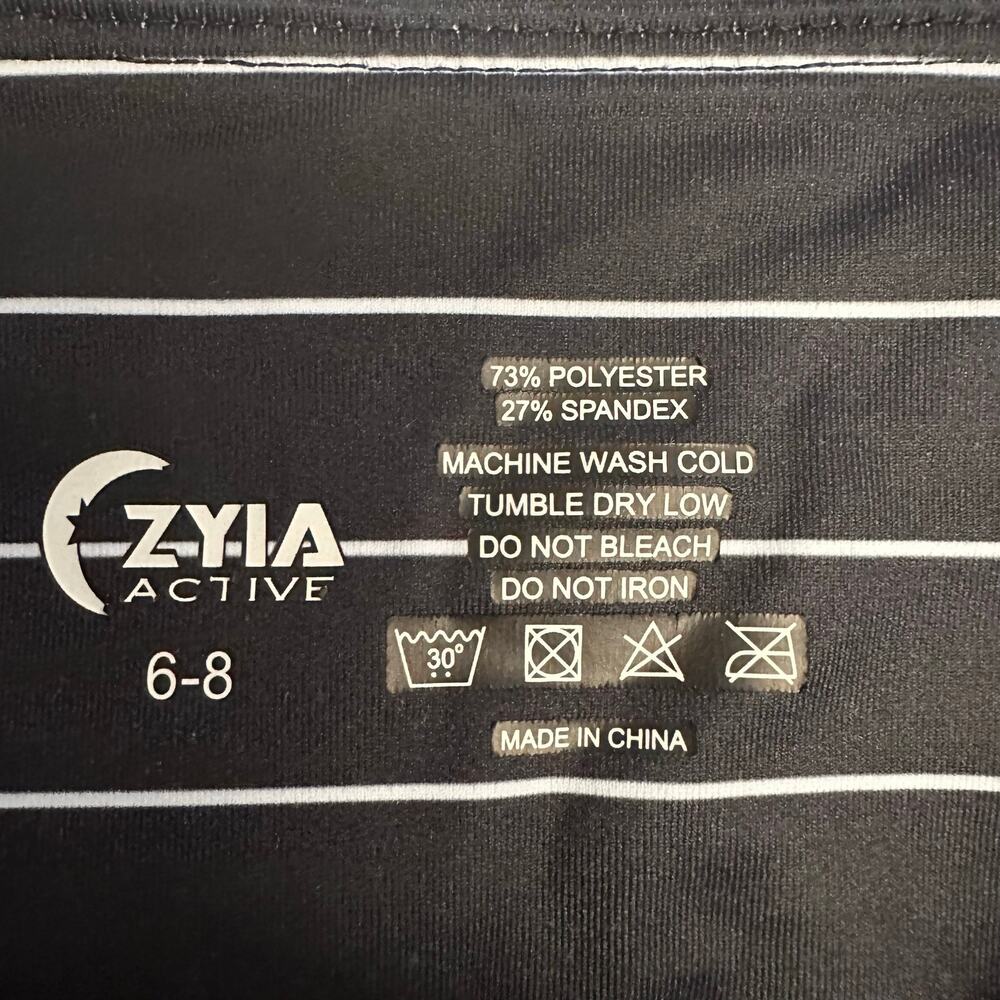 Zyia Capri Leggings Black & White Stripes Women's 6-8 Pockets Gym - Picture 5 of 5